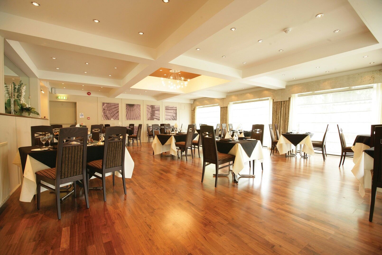 לינדהרסט Forest Lodge Hotel מסעדה תמונה